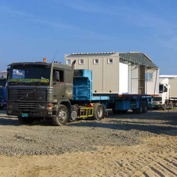 Retail kiosks UAE - Portable commercial spaces